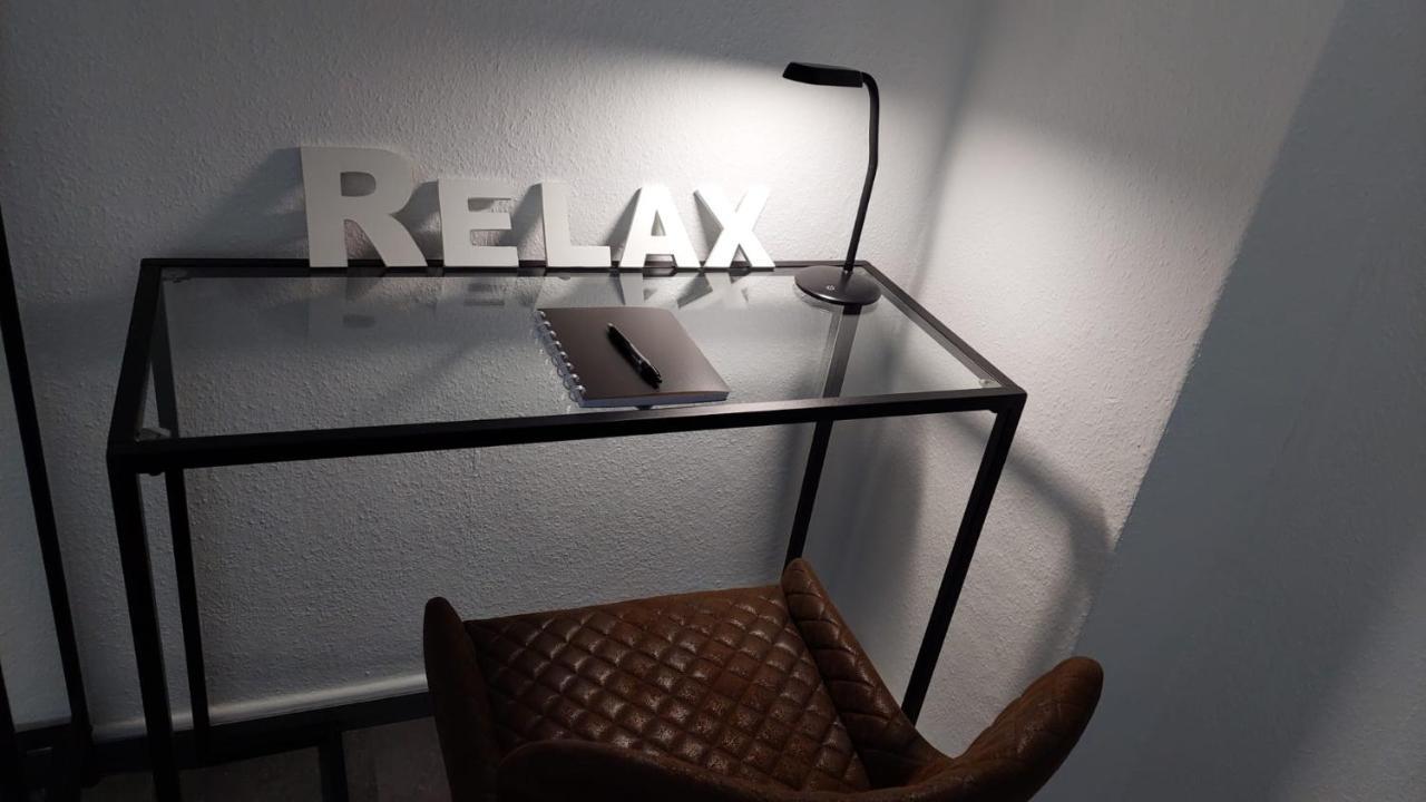 Gockel Homes 1 - Zentral Mit Balkon & Netflix Essen Extérieur photo